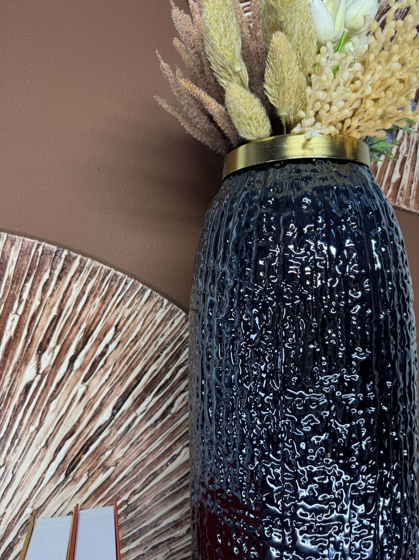 Noir Texture - 65 cm